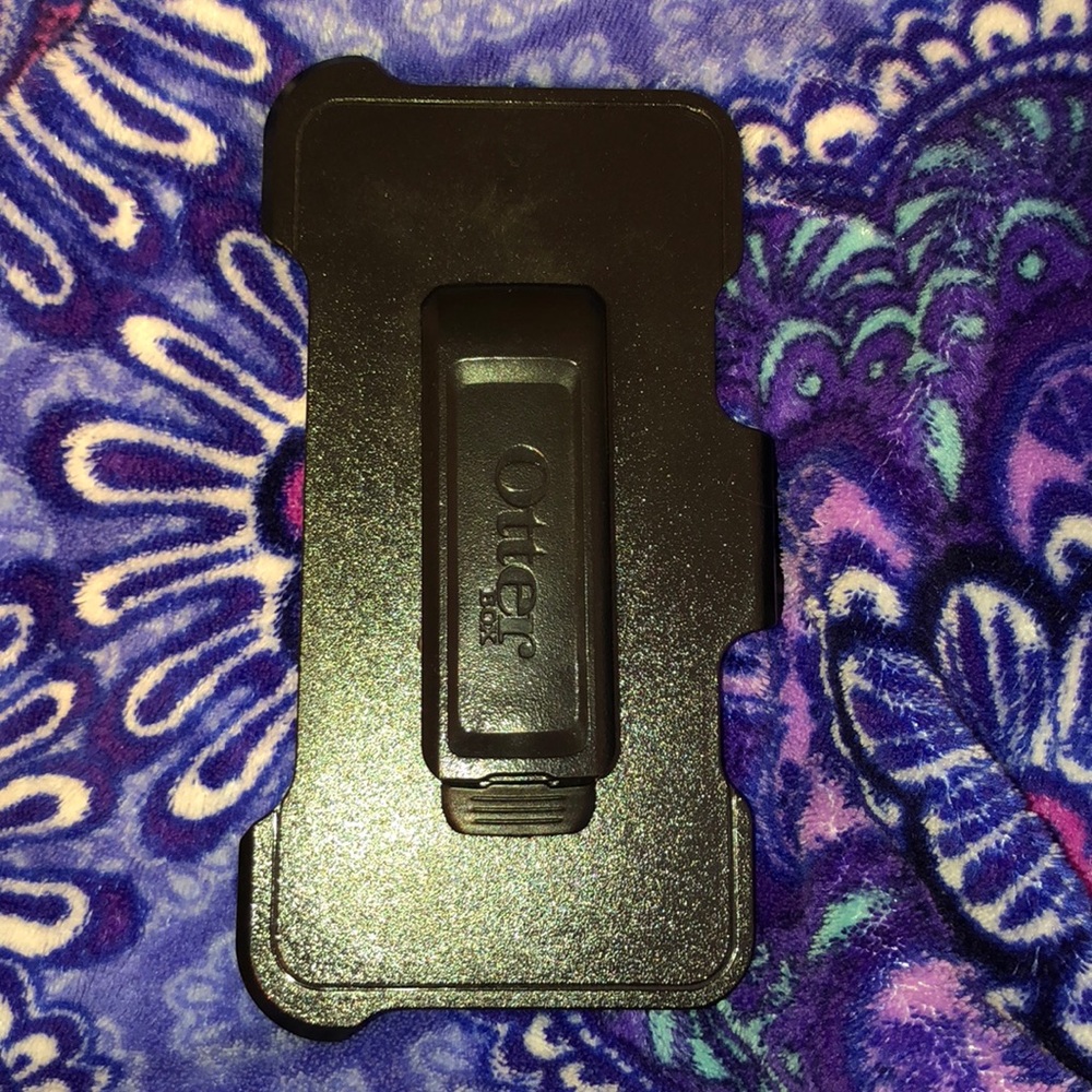 otter box clip.